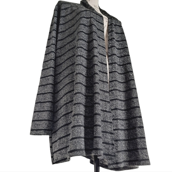 Lane Bryant open front sparkle cardigan sweater size 26/ 28 metallic Party Nwt - Picture 10 of 15